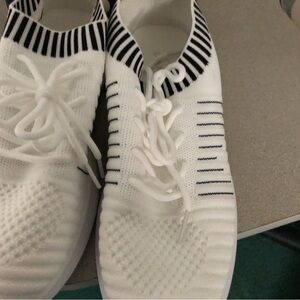 Danskin Kids White Sneakers with Black Stripes